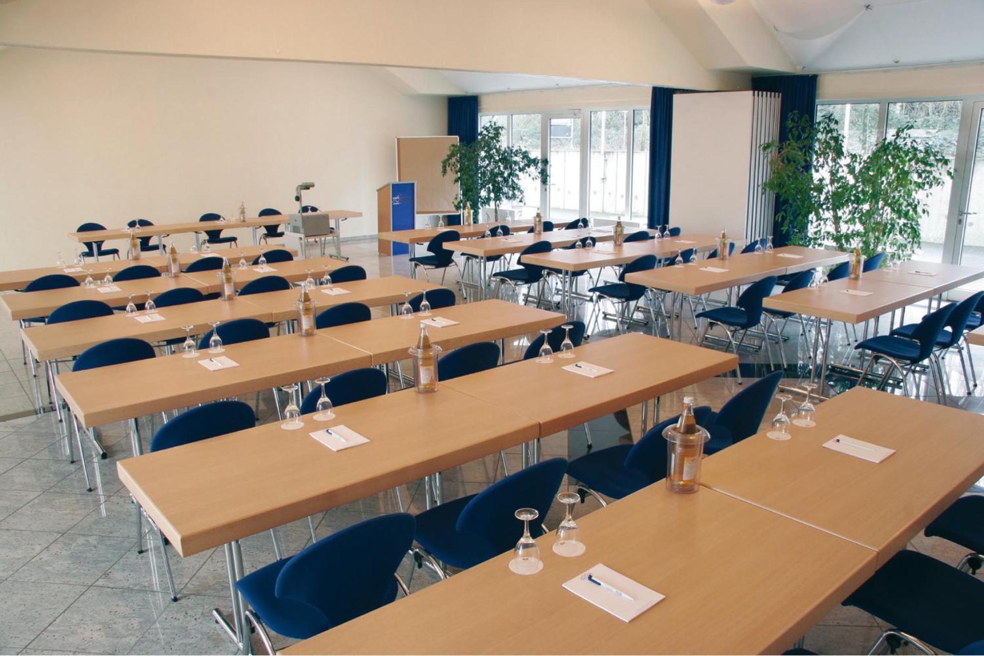 Hotel Am Wald Monheim am Rhein Facilities photo